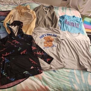 Girls clothes lot size 12-14 12 pieces